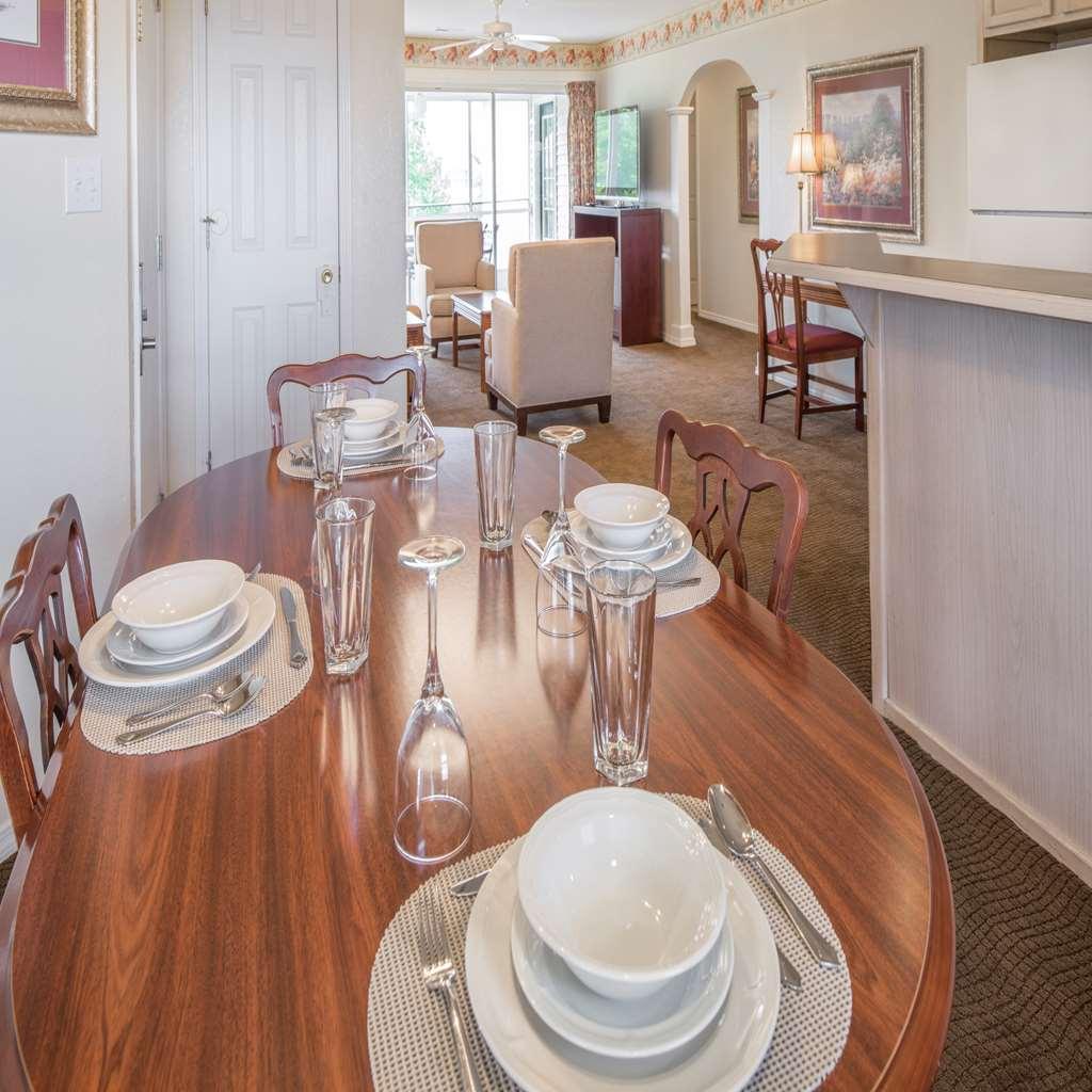 The Suites At Fall Creek Branson Phòng bức ảnh